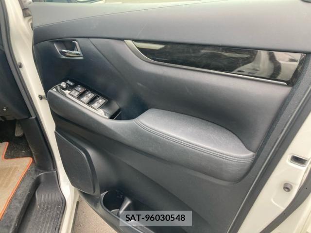 Toyota VELLFIRE 2015-06 7330843-9
