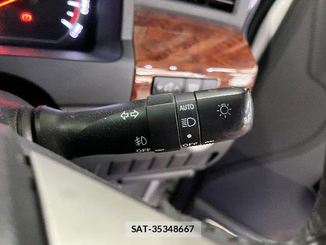 Toyota VELLFIRE 2009-07 7330853-16