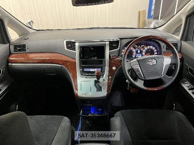 Toyota VELLFIRE 2009-07 7330853-1
