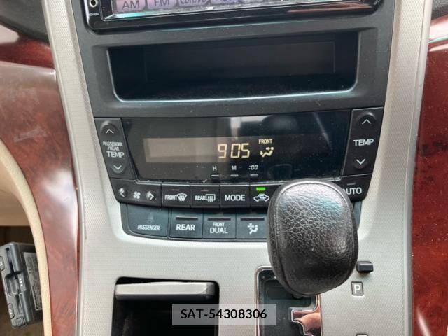 Toyota VELLFIRE 2010-03 7330868-16