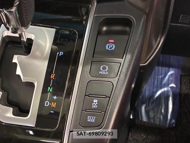 Toyota VELLFIRE 2017-03 7330833-18