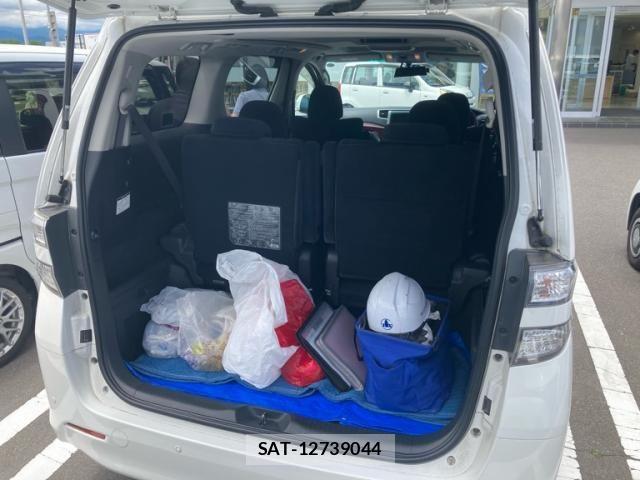 Toyota VELLFIRE 2009-01 7330869-14