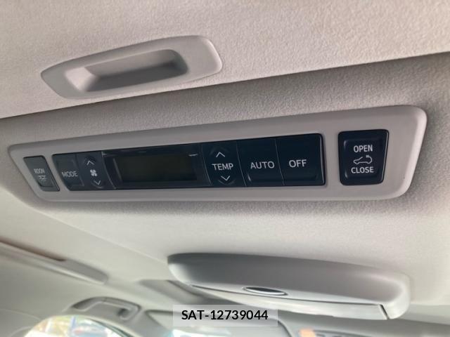 Toyota VELLFIRE 2009-01 7330869-16