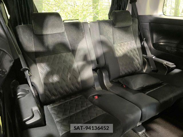 Toyota VELLFIRE 2018-07 7330822-9