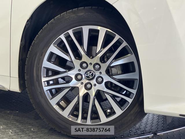 Toyota VELLFIRE 2017-10 7330826-2