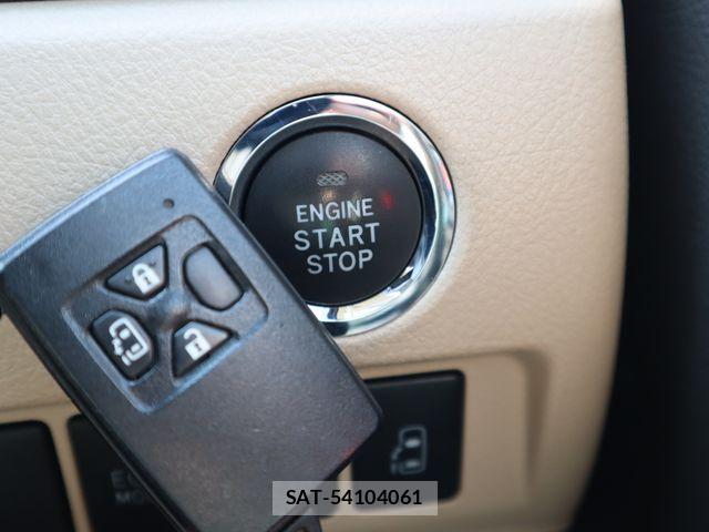 Toyota VELLFIRE 2015-01 7330851-24
