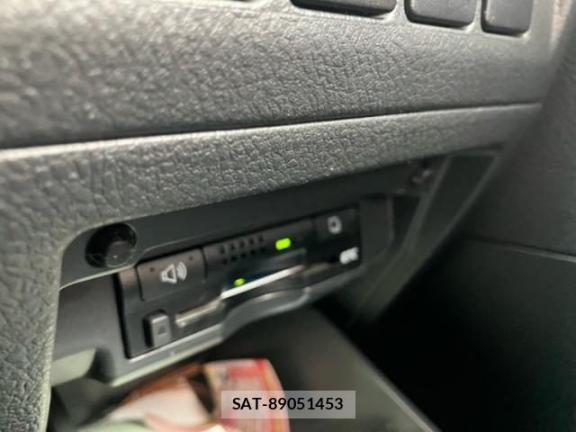 Toyota VELLFIRE 2011-12 7330860-16