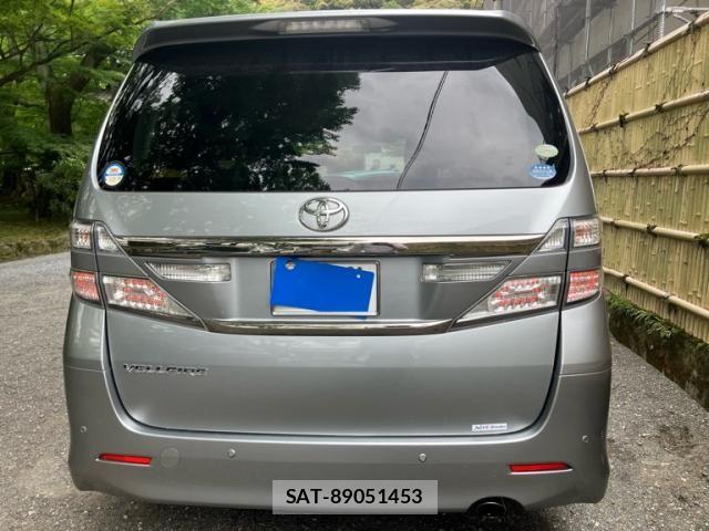 Toyota VELLFIRE 2011-12 7330860-1