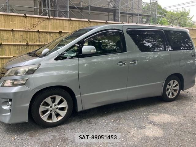 Toyota VELLFIRE 2011-12 7330860-3