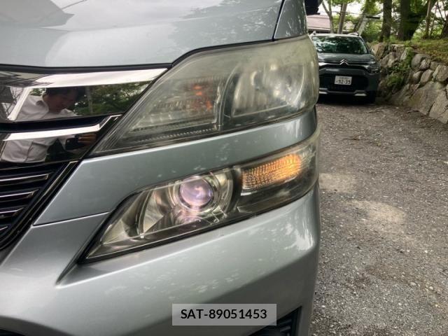 Toyota VELLFIRE 2011-12 7330860-4