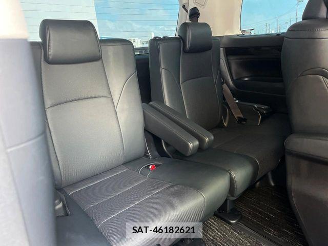 Toyota VELLFIRE 2019-01 7330819-9