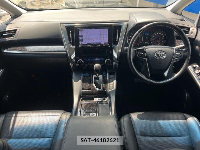 Toyota VELLFIRE 2019-01 7330819-1