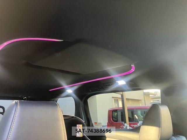 Toyota VELLFIRE 2016-07 7330835-9