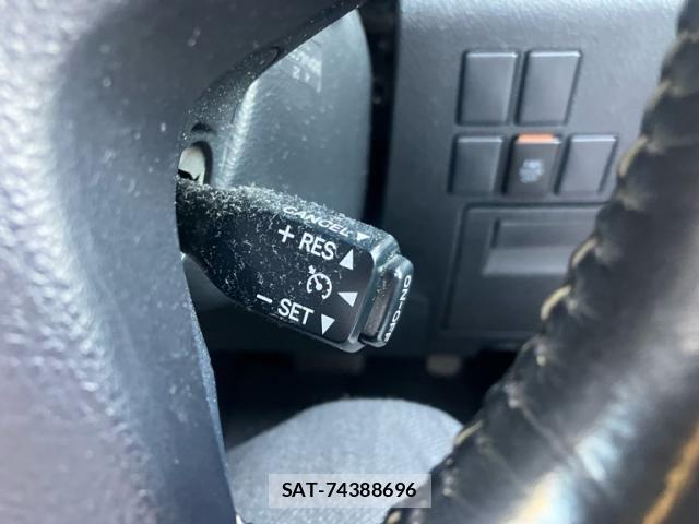 Toyota VELLFIRE 2016-07 7330835-16