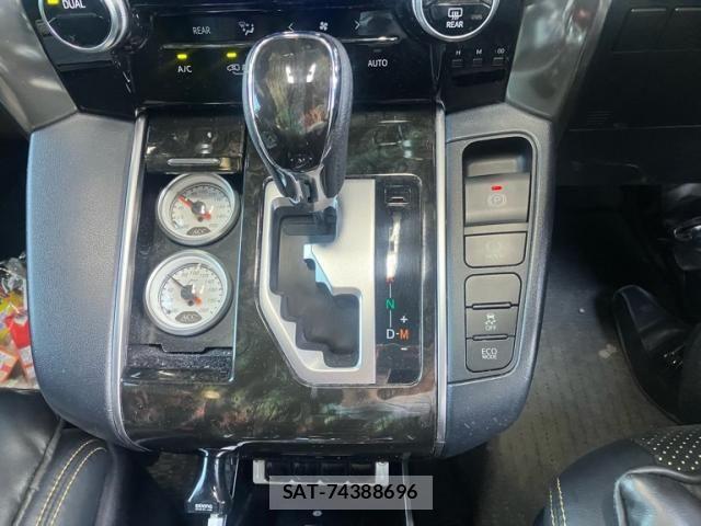 Toyota VELLFIRE 2016-07 7330835-22