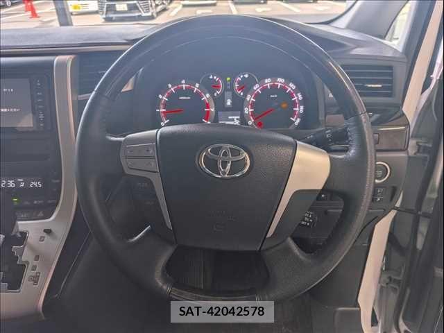 Toyota VELLFIRE 2014-03 7330852-11