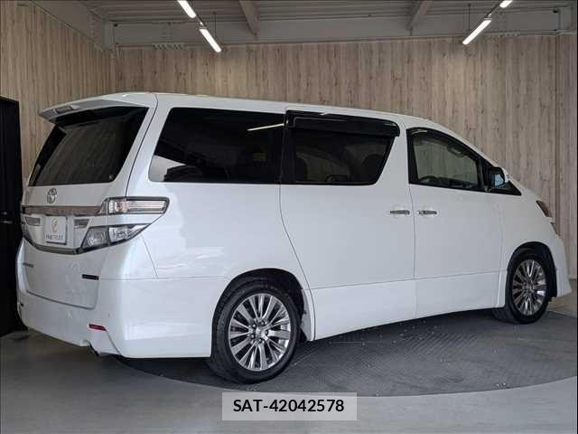 Toyota VELLFIRE 2014-03 7330852-19