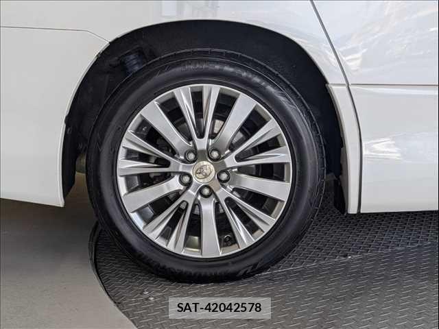 Toyota VELLFIRE 2014-03 7330852-29