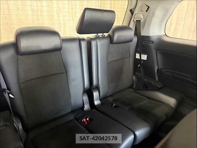 Toyota VELLFIRE 2014-03 7330852-8
