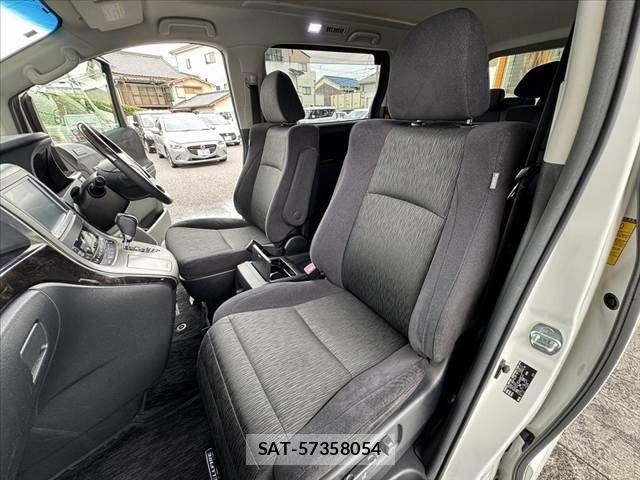 Toyota VELLFIRE 2013-02 7360266-17
