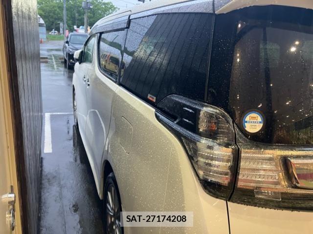 Toyota VELLFIRE 2017-04 7360267-6