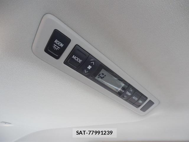 Toyota VELLFIRE 2011-03 7360284-16