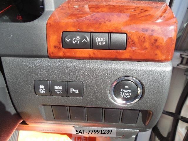 Toyota VELLFIRE 2011-03 7360284-24