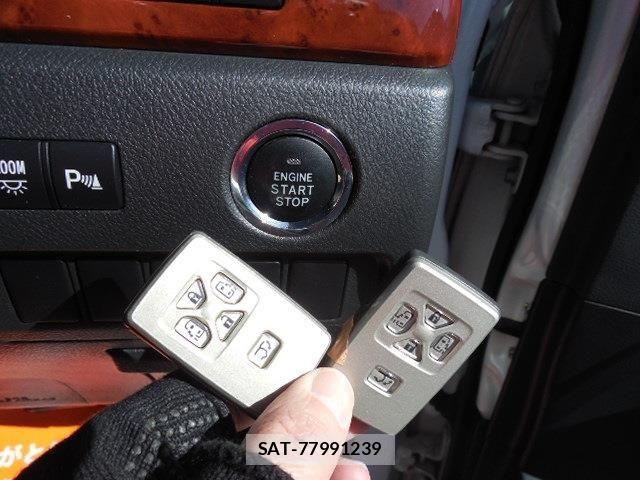 Toyota VELLFIRE 2011-03 7360284-25