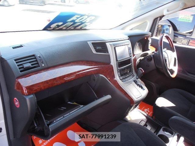 Toyota VELLFIRE 2011-03 7360284-7