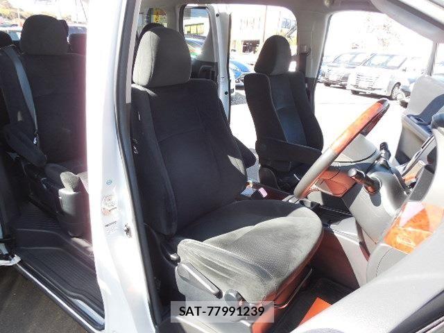 Toyota VELLFIRE 2011-03 7360284-8