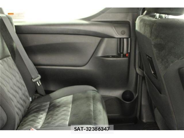 Toyota VELLFIRE 2018-03 7360264-29