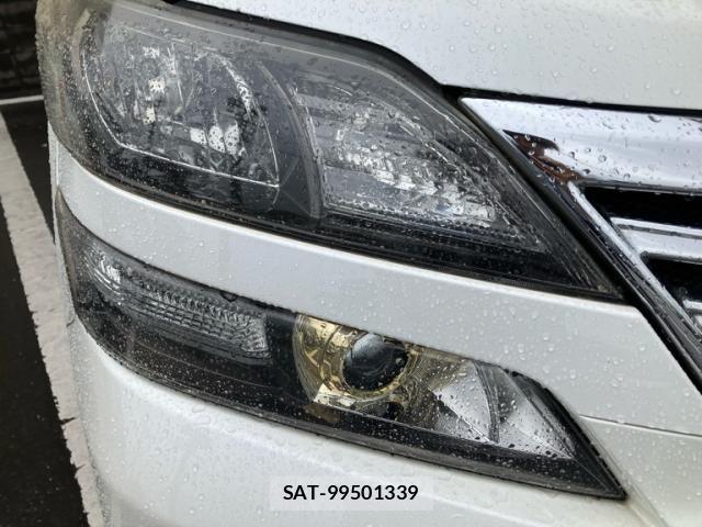 Toyota VELLFIRE 2013-08 7360280-10