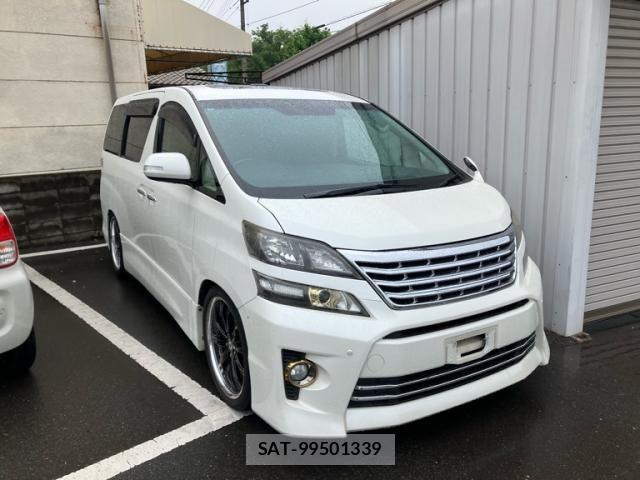 Toyota VELLFIRE 2013-08 7360280-1