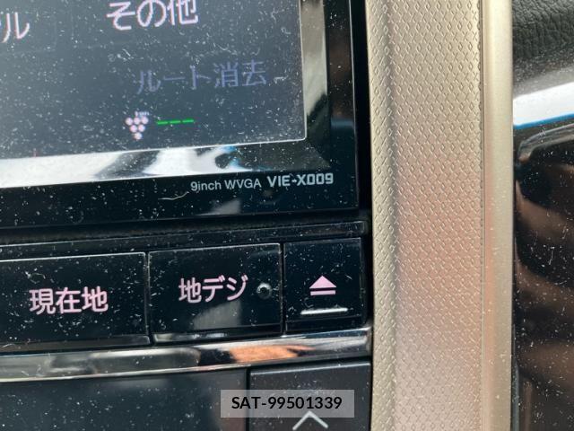 Toyota VELLFIRE 2013-08 7360280-27