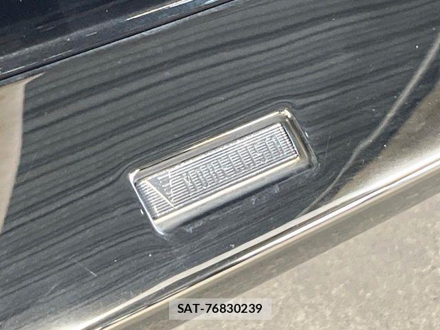 Toyota VELLFIRE 2019-07 7360246-1