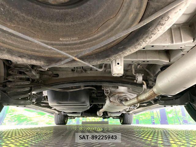 Toyota VELLFIRE 2010-06 7360272-18