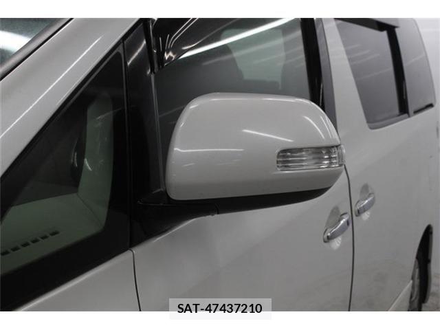 Toyota VELLFIRE 2013-09 7360277-16