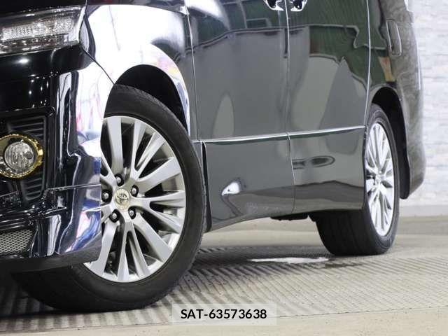 Toyota VELLFIRE 2013-07 7360270-17