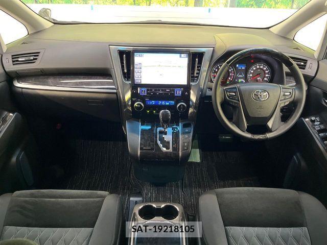 Toyota VELLFIRE 2019-09 7360251-1