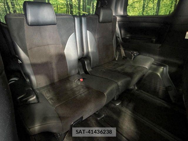 Toyota VELLFIRE 2021-03 7360247-9