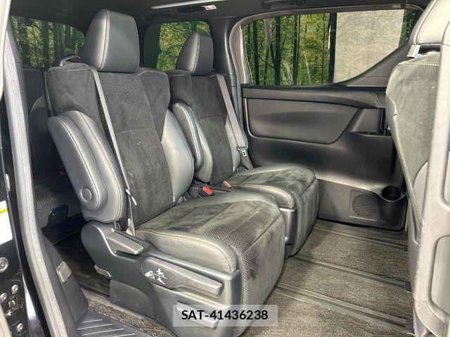 Toyota VELLFIRE 2021-03 7360247-8