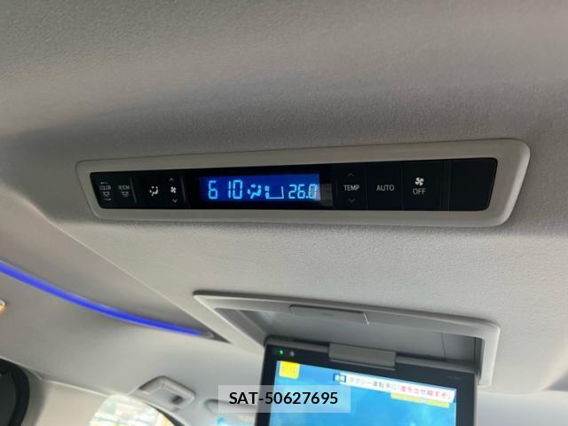Toyota VELLFIRE 2018-02 7360261-11