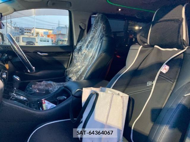 Toyota VELLFIRE 2019-10 7360258-9