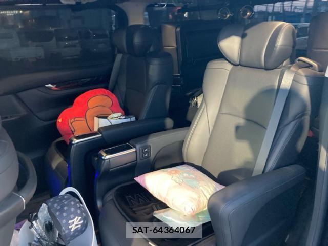 Toyota VELLFIRE 2019-10 7360258-10