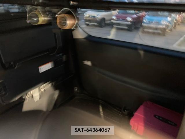 Toyota VELLFIRE 2019-10 7360258-11