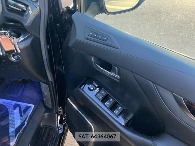 Toyota VELLFIRE 2019-10 7360258-16