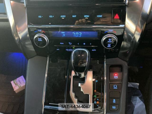 Toyota VELLFIRE 2019-10 7360258-26