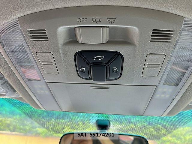 Toyota VELLFIRE 2009-11 7394624-17