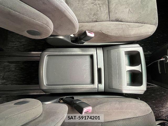 Toyota VELLFIRE 2009-11 7394624-22