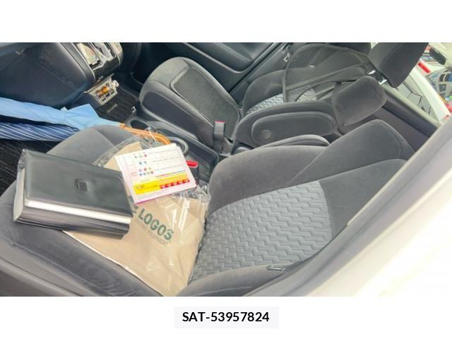 Toyota VELLFIRE 2017-06 7394151-13